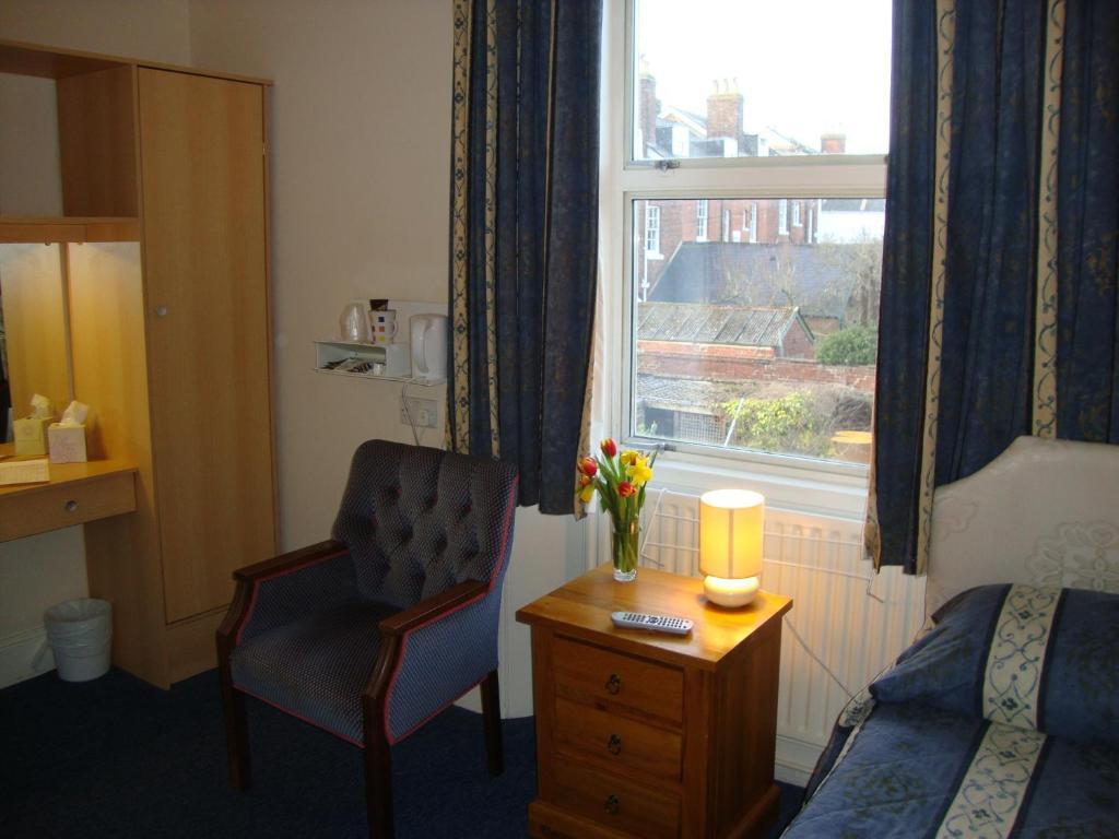 Clock Tower Hotel Exeter Rom bilde